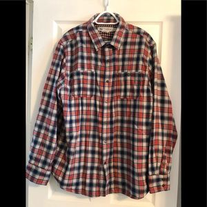 Windriver Modern Fit buckle shirt.  Size 2XL